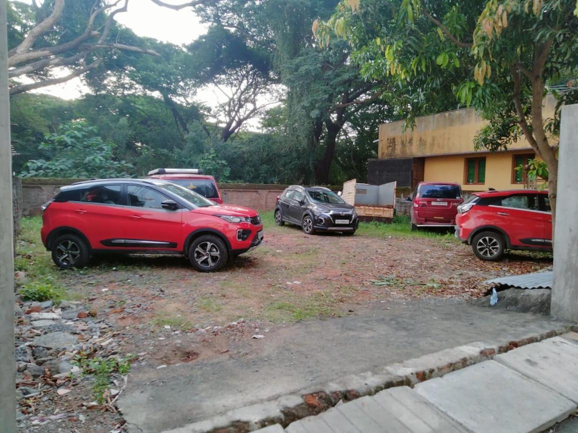 Apartment Le With Car Parking- Triple 9 Triple 4 16 Double Zero Pondicherry
