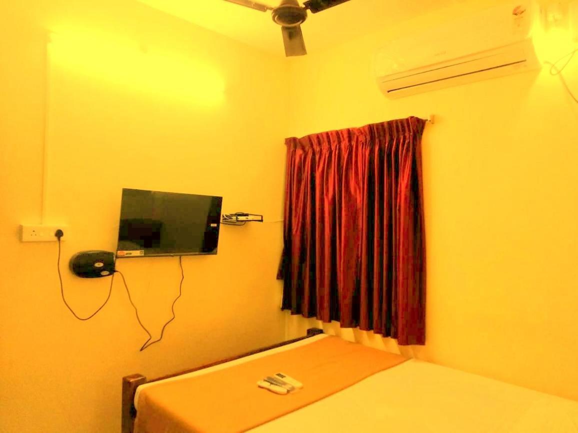 Apartment Le With Car Parking- Triple 9 Triple 4 16 Double Zero Pondicherry